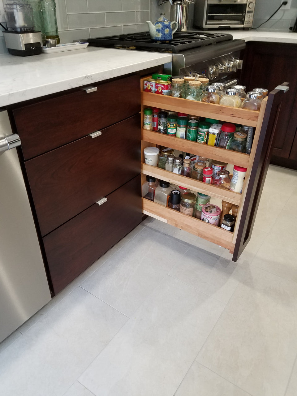 Custom Kitchen Cabinets with top Glass doors