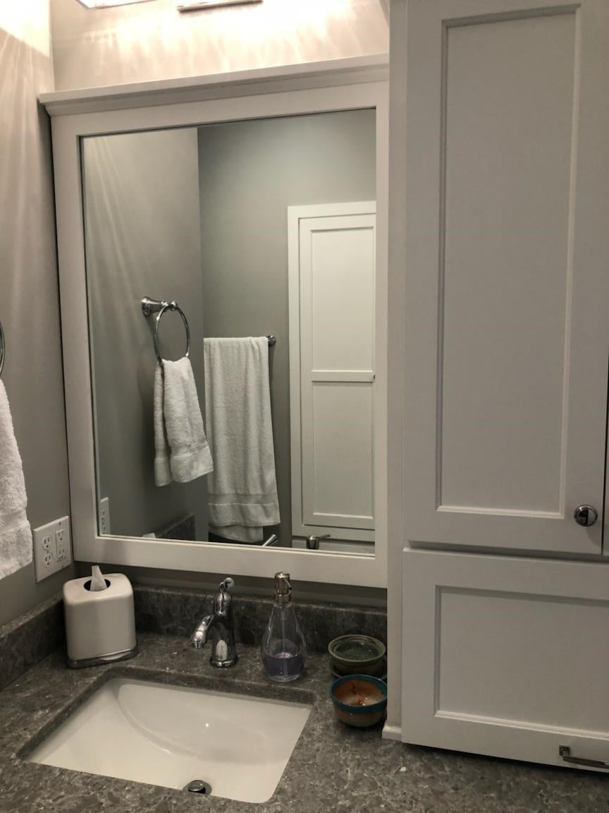 Custom Bath Cabinets