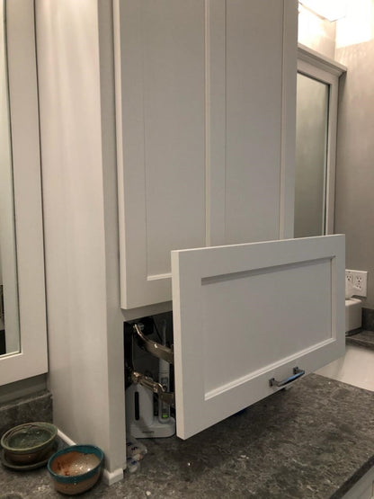 Custom Bath Cabinets