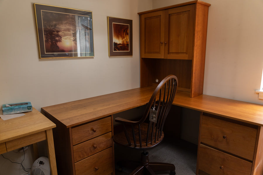 HOME OFFICE